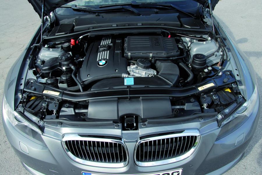  BMW 3-Series Coupe 2007 года  (фото 59 из 219)